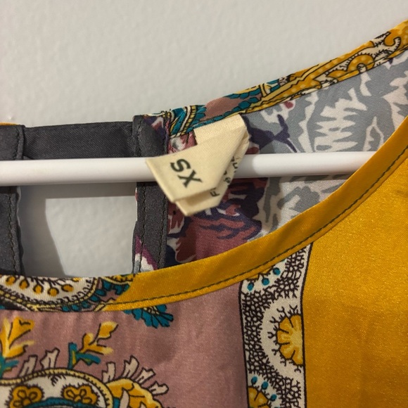 Anthropologie Green and Orange Asymmetrical Blouse - Picture 4 of 7